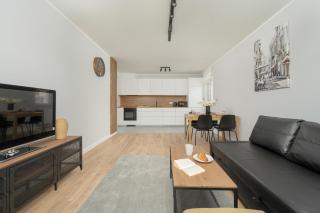 Pleasant Decor, Balcony & Parking Wrocław by Noclegi Renters - 5