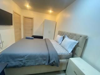 2 Bedrooms Apartment - Accra - 1