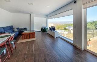 Awesome Home In Pinos De Alhaurín - Alhaurín de la Torre - 9