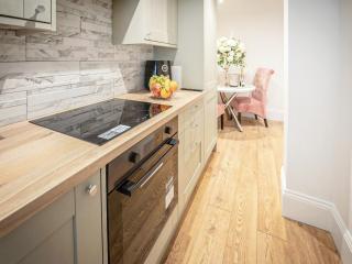 Buttercup Cottage - Uk45969 - Yarm - 7