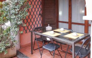 2 Bedroom Gorgeous Home In Stresa - Stresa - 9