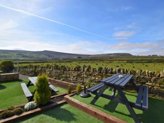 2 Bed in Holmfirth 82193 - Meltham - 0