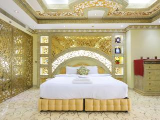 Livbnb - Upgraded 3+1 BR Suite Near Beach in JBR the Walk - Dubai - 2