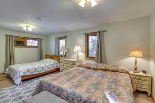 7 Mi to Downtown Denver Lakewood Gem with Deck! - 2