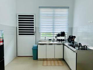 Cozy Scandi home @ Balok! - Kampung Saberang Balok - 1