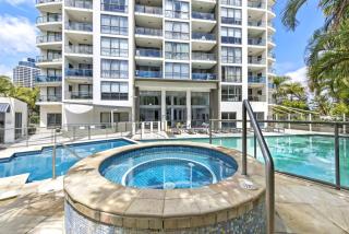 Oceanique - Ocean View 2BDR Parking Netflix Pool - Gold Coast - 2