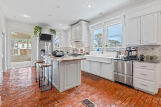 The Onyx Bungalow - Lake Charles - 7