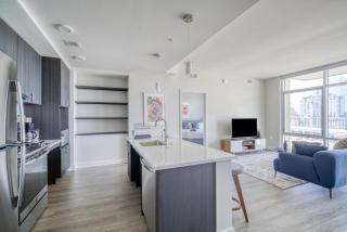 Fairfax 2br w pool elevator nr bus stops WDC-776 - 6