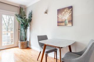 Fairfax 3br w backyard nr shopping mall park WDC-780 - 6