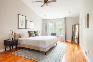 Fairfax 3br w backyard nr shopping mall park WDC-780 - 3