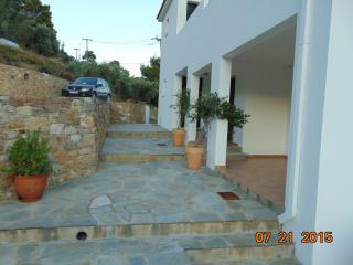 Kalithea Studios - Stafylos - 9
