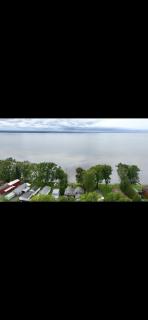Luxury Lakehouse on Oneida Lake - Blossvale - 8