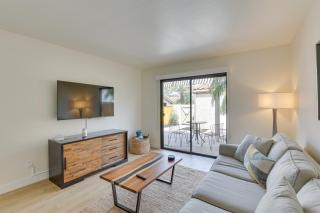 Bright Townhome in Carlsbad 1 Mile to Beach! - Carlsbad - 0