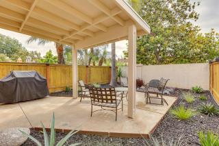 Bright Townhome in Carlsbad 1 Mile to Beach! - Carlsbad - 3