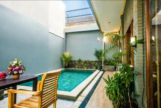 Canggu Ocean House/Violet. By walk to the beach! - Canggu - 0