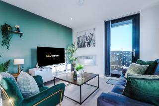 NEW! Stunning 2-bed apartment in Liverpool by 53 Degrees Property - Amazing location, Ideal for Small Groups - Sleeps 4! - 7