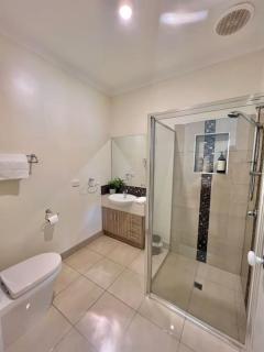 Galbraith Beach Studios - Studio 1 - Marengo - 7