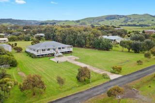 Galbraith Beach Studios - Studio 3 - Marengo - 8