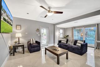Beach Isles Modern 1BR Waterfront Apartment with Patio - Fort Lauderdale - 2