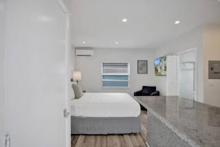 Beach Isles Modern Studio Apartment in Fort Lauderdale with Patio - Fort Lauderdale - 9