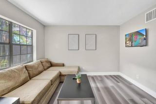 Poinciana Getaway 1BR Apartment Near FLL Airport - Fort Lauderdale - 9