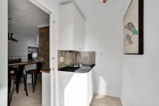 Waves Beach Town 2BR Apartment - Pompano Beach - 8
