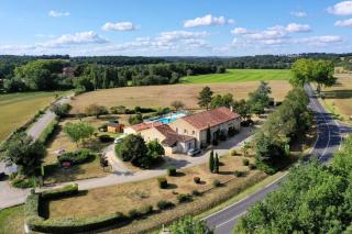 Logis Hôtel La Ferme de Flaran - Maignaut - 0
