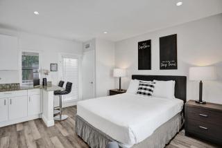 Beach Isles Modern Studio Apartment in Fort Lauderdale - Fort Lauderdale - 6