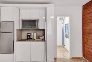 Waves Beach Town Cozy Studio Apartment - Pompano Beach - 5