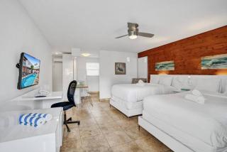Waves Beach Town Cozy Studio Apartment - Pompano Beach - 0