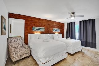 Waves Beach Town Cozy Studio Apartment - Pompano Beach - 2