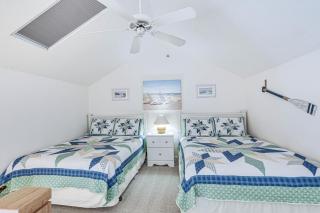 Osage Beach Condo Boat Slip and Pool Access! - Osage Beach - 1
