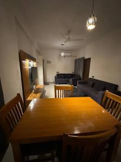 Brand new Entire 2BHK Apartment with WFH space. - Ahmedabad - 6