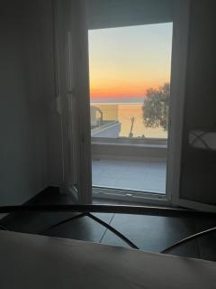Seafront Apartment - Skala Mistegnon - 9