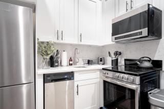 Apartment 256: Upper West Side - 6
