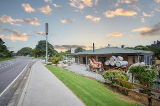 Punakaiki Rocks Hotel & Garden Bar - Punakaiki - 2