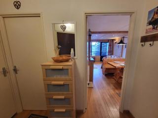 Appartement Chaleureux avec Balcon, Parking et Casier à Skis à Montgenèvre - FR-1-266-220 - Montgenèvre - 4