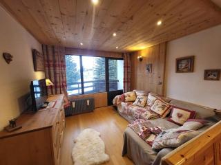 Appartement Chaleureux avec Balcon, Parking et Casier à Skis à Montgenèvre - FR-1-266-220 - Montgenèvre - 2