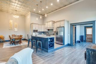 Florence Vacation Rental with Rooftop Deck! - Canon City - 9