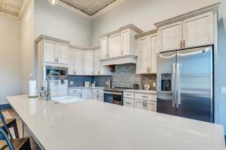 Florence Vacation Rental with Rooftop Deck! - Canon City - 4