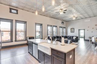Florence Vacation Rental with Rooftop Deck! - Canon City - 2