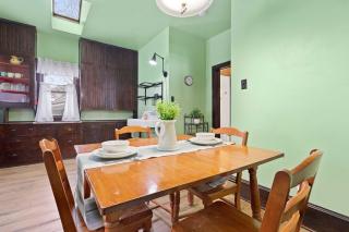Downtown Gillett Bungalow, Fireplace, 3B, Historic - - 5
