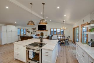 Close to Trails Family-Friendly Stateline Home! - Stateline - 3
