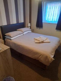 Lynton Hotel - 4