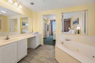 Luxury 15th Floor 3 BR Condo Direct Oceanfront Wyndham Ocean Walk Resort Daytona Beach | 1511 - Daytona Beach - 1