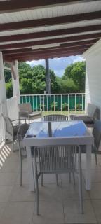 Maison 2 chambres avec jardin - Kahouanne - 4