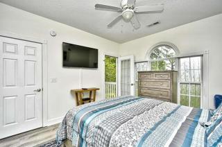 Stylish 2BR Condo close to all! - Myrtle Beach - 7