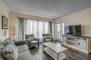 Spacious 1BR Oceanview Condo, Full Kitchen, 4ppl - 8