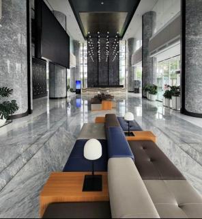Large Comfortable Bedroom in Alam Sutera Tangerang - Kampungklapa - 2