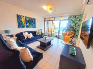 RIPPLE IN TIME - 4 Adults-2 kids ONLY - Tennis, Swim, Braai - Umdloti - 1
